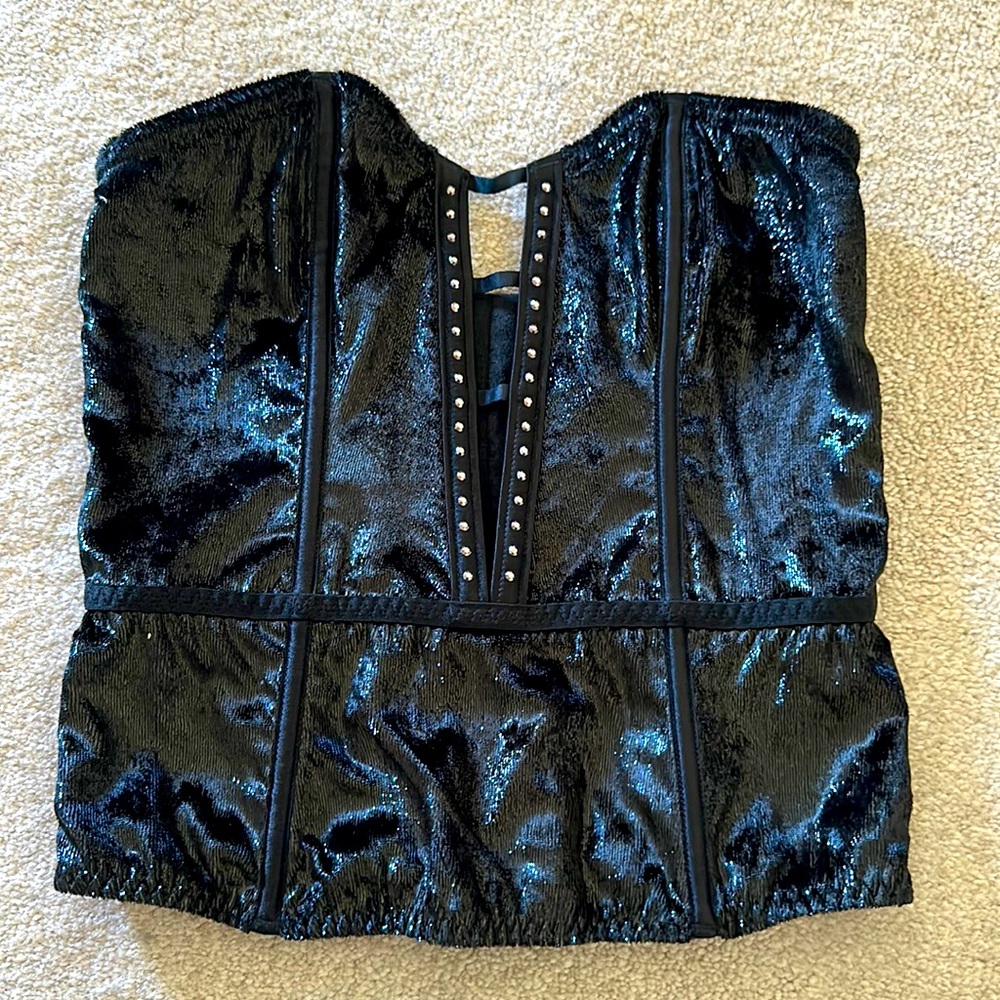 Lace top